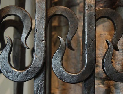 Book a hotel near Museum of Edinburgh